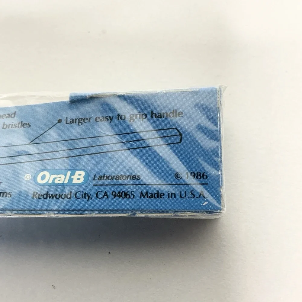 Vintage Kids ORAL-B Extra Soft Toothbrush 1986 Sesame Street Muppets Big‎ Bird